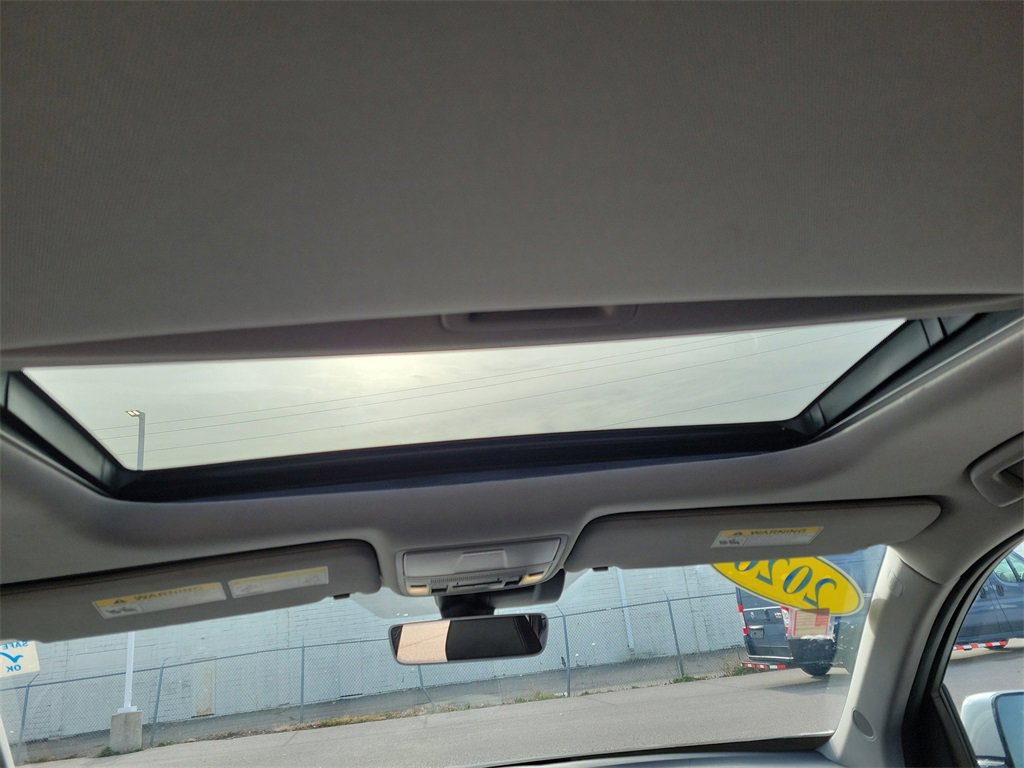 Used 2020 Acura MDX SH-AWD image 18