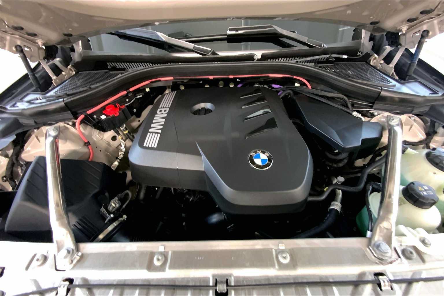 Used 2025 BMW X3 xDrive30i w/ Premium Package AWD/4WD image 16