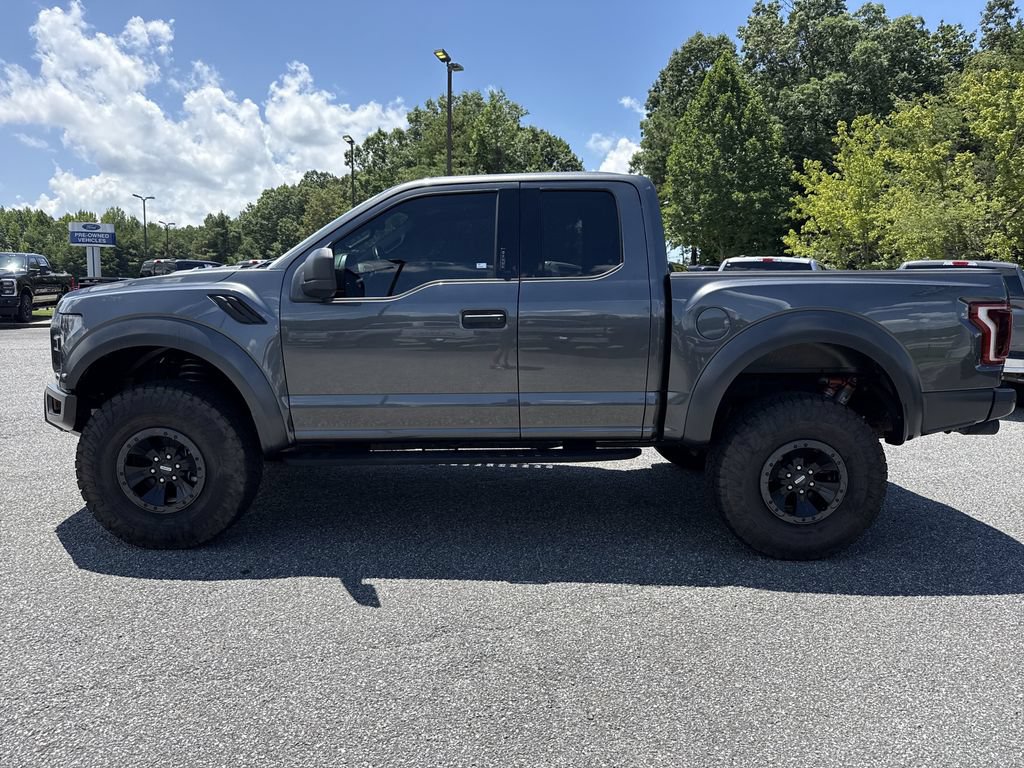 Used 2019 Ford F150 Raptor w/ Equipment Group 801A Mid AWD/4WD image 4