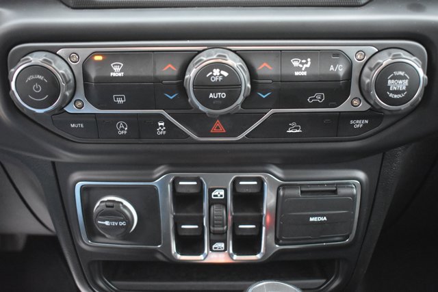 Used 2023 Jeep Gladiator Overland image 25