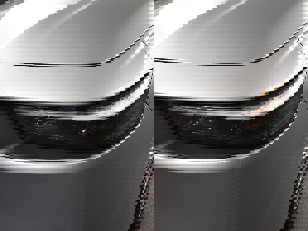 Used 2023 Honda Accord LX image 11