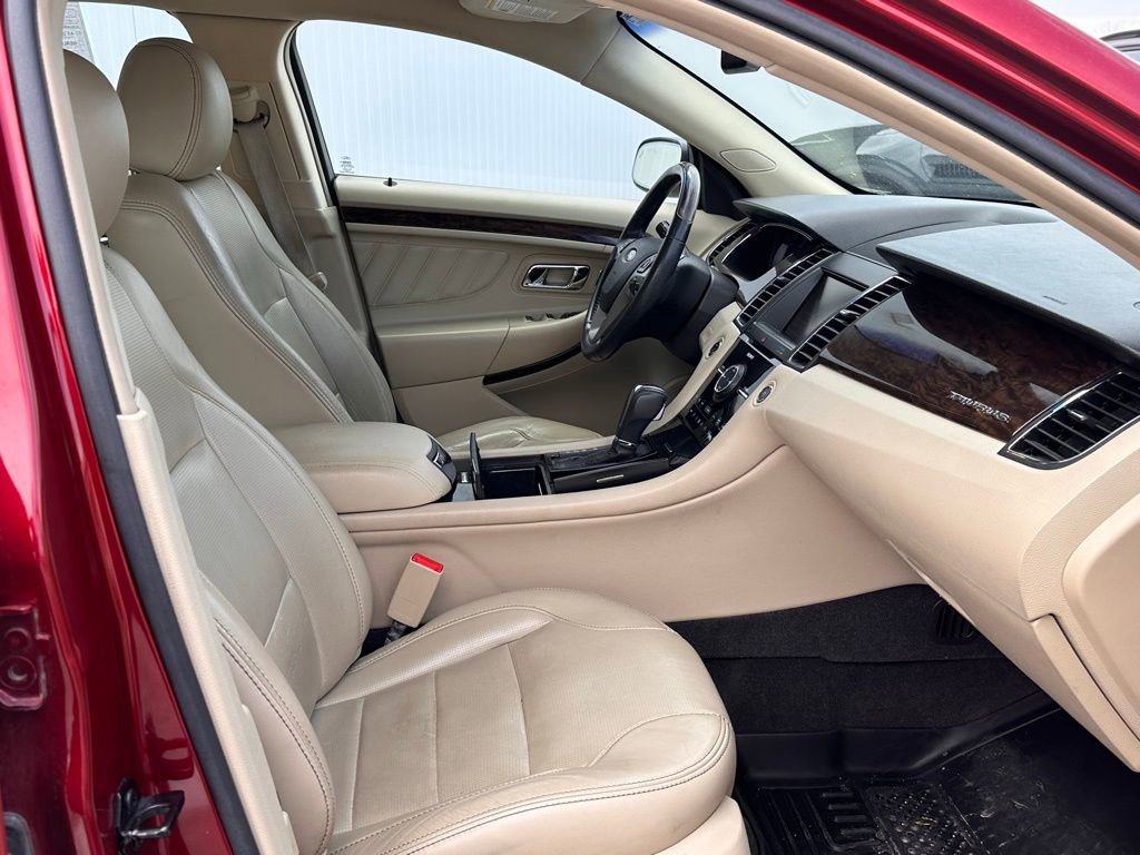 Used 2013 Ford Taurus Limited image 21