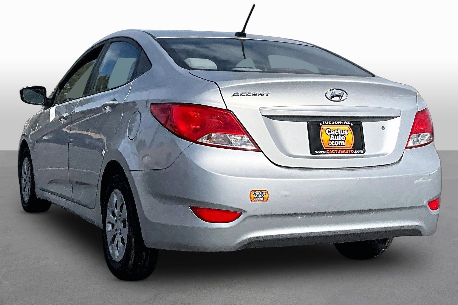 Used 2016 Hyundai Accent SE FWD image 10