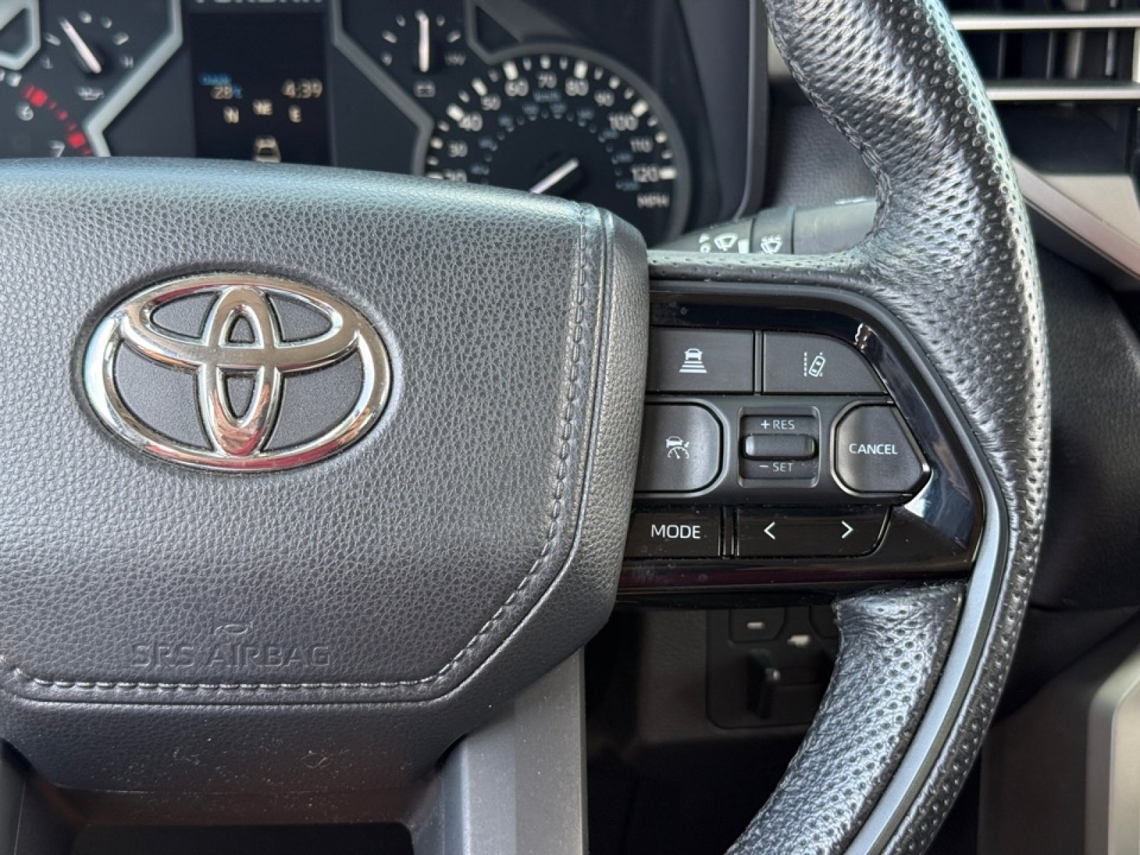 Used 2022 Toyota Tundra SR AWD/4WD image 21