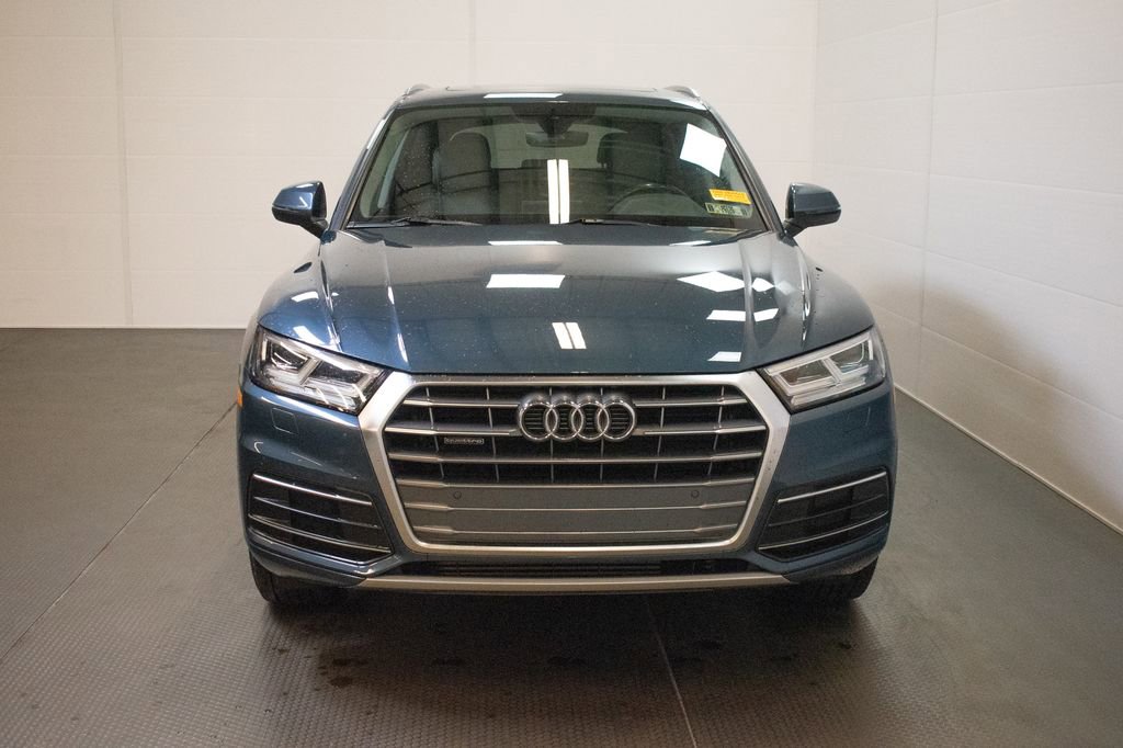 Used 2018 Audi Q5 2.0T Premium Plus w/ Premium Plus Package AWD/4WD image 2