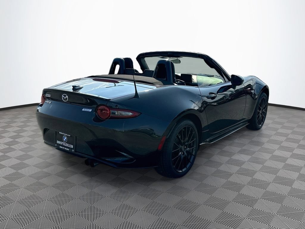Used 2016 MAZDA MX-5 Miata Club w/ Brembo/BBS Package RWD image 37