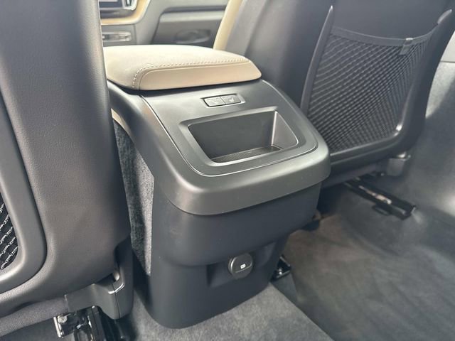 Used 2026 Volvo XC60 B5 Plus w/ Climate Package image 16