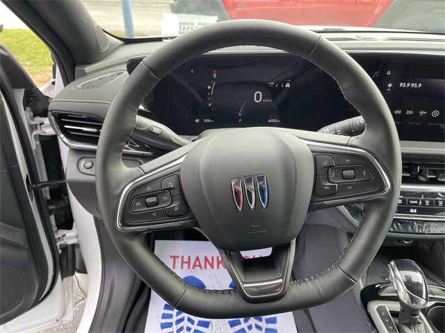 New 2025 Buick Envista Avenir image 14