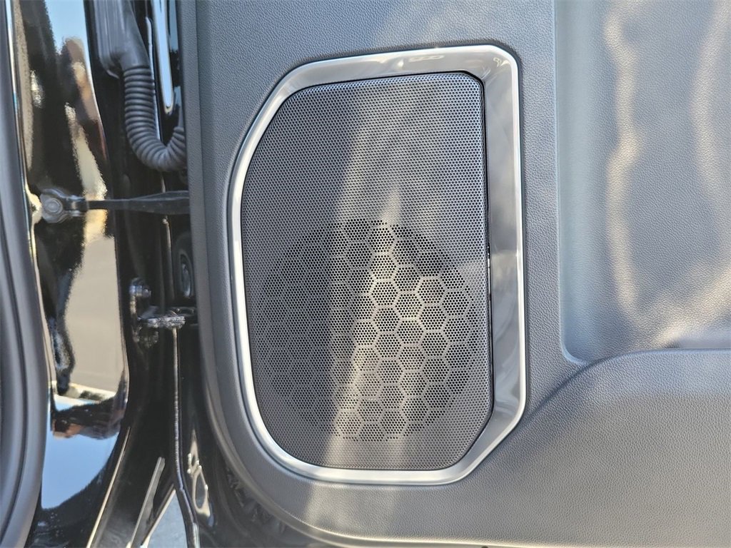 New 2026 Chevrolet Silverado 1500 RST w/ Dark Appearance Package image 24