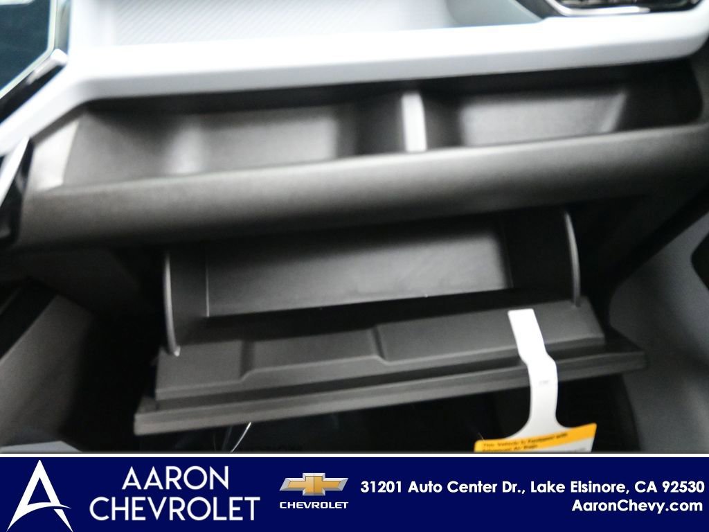 New 2027 Chevrolet Bolt LT w/ Comfort Package image 28