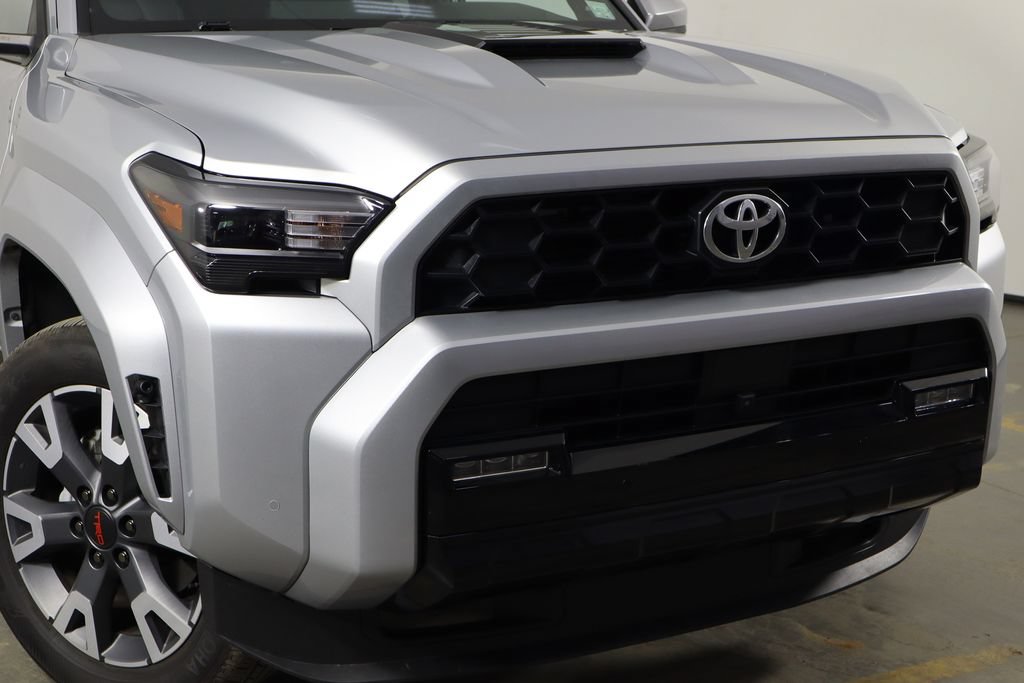 Used 2025 Toyota 4Runner TRD Sport Premium AWD/4WD image 47