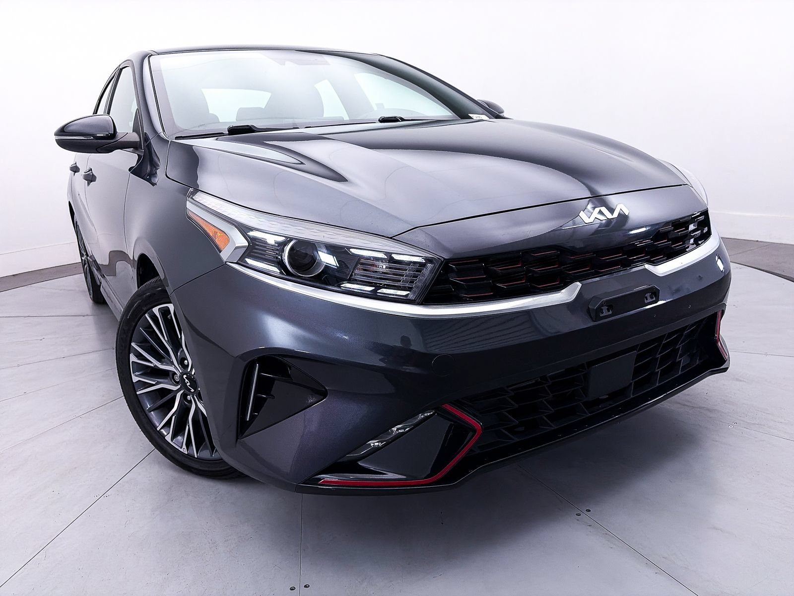 Certified 2024 Kia Forte GT-Line FWD image 7