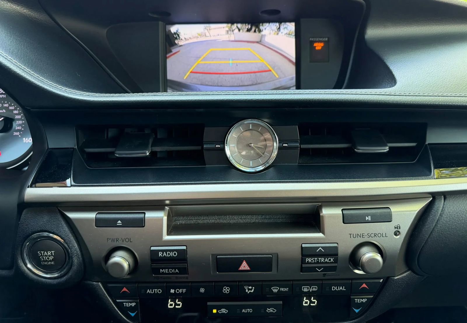 Used 2016 Lexus ES 350 FWD image 17