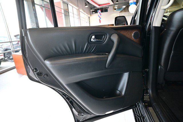 Used 2012 INFINITI QX56 4WD w/ Deluxe Touring Pkg image 20
