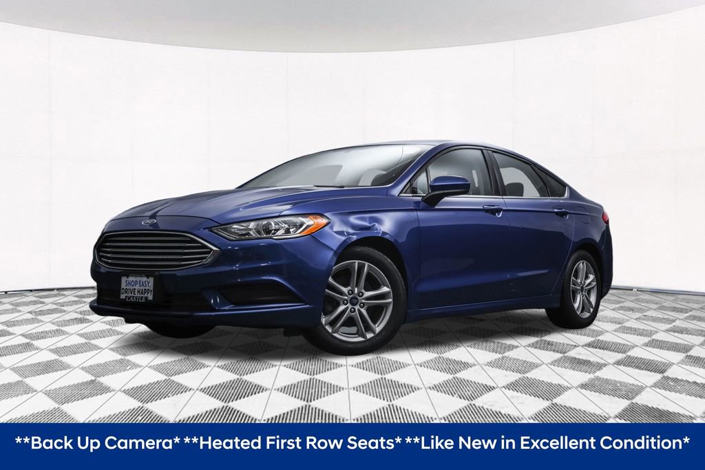 Used 2018 Ford Fusion SE w/ Fusion SE Technology Package image 2