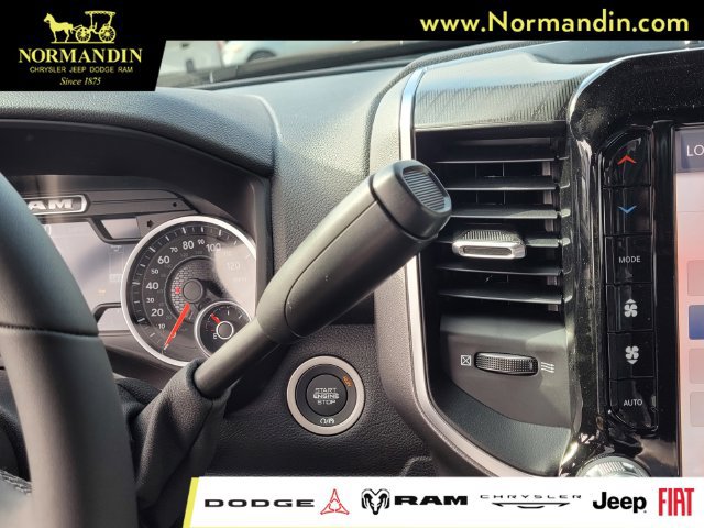 New 2025 RAM 4500 4x4 Regular Cab DRW image 11