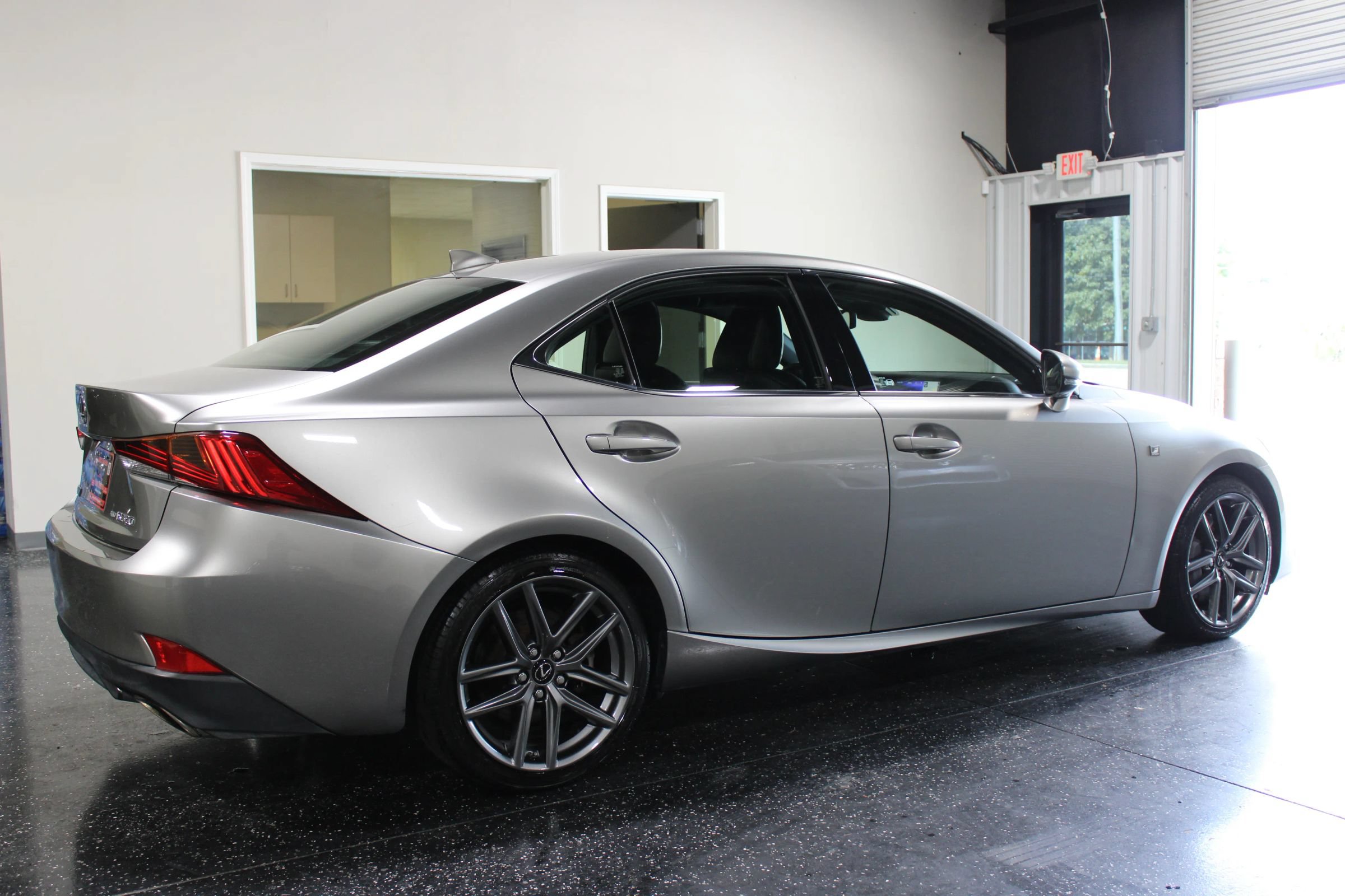 Used 2017 Lexus IS 350 AWD image 3