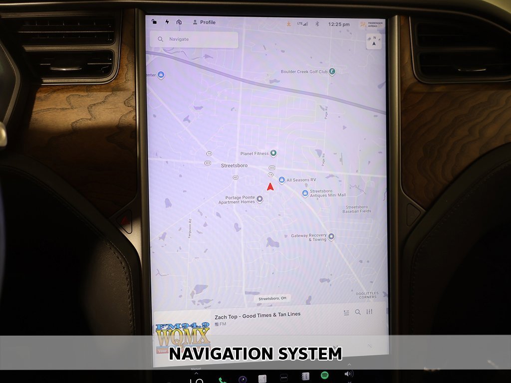 Used 2020 Tesla Model X Long Range image 3