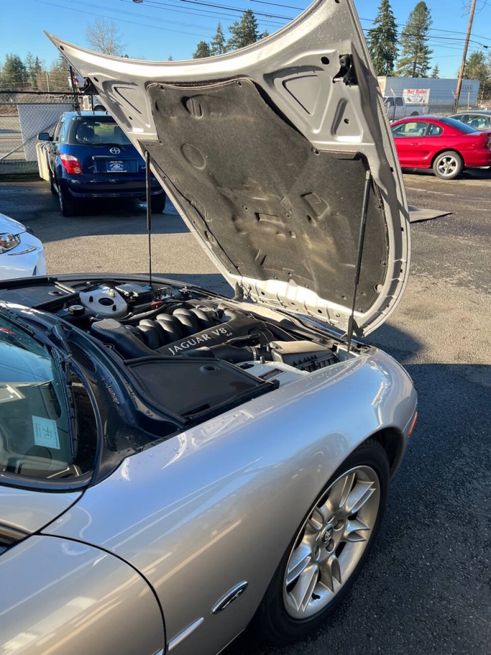 Used 2001 Jaguar XK8 Coupe RWD image 13