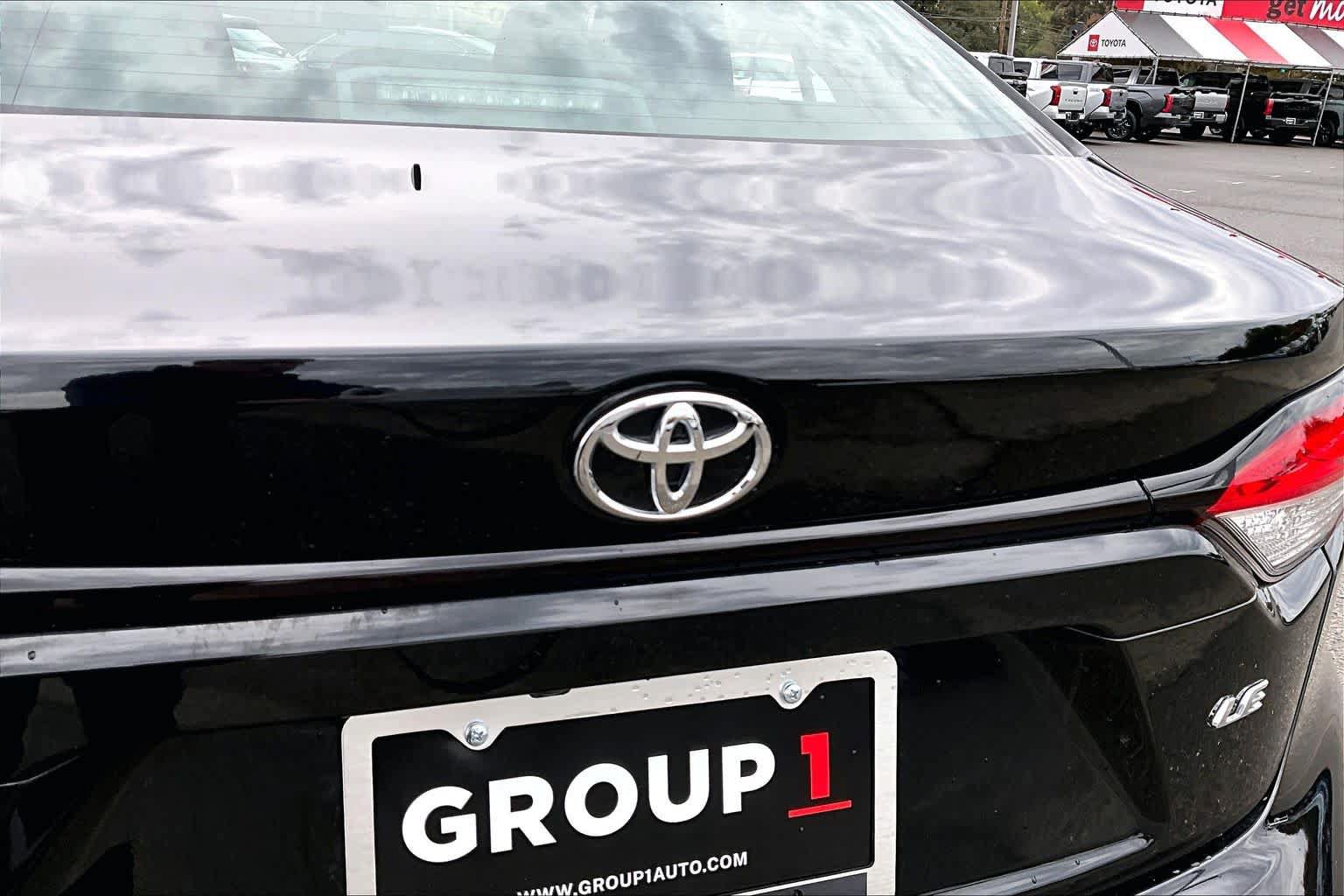 Certified 2025 Toyota Corolla LE FWD image 30