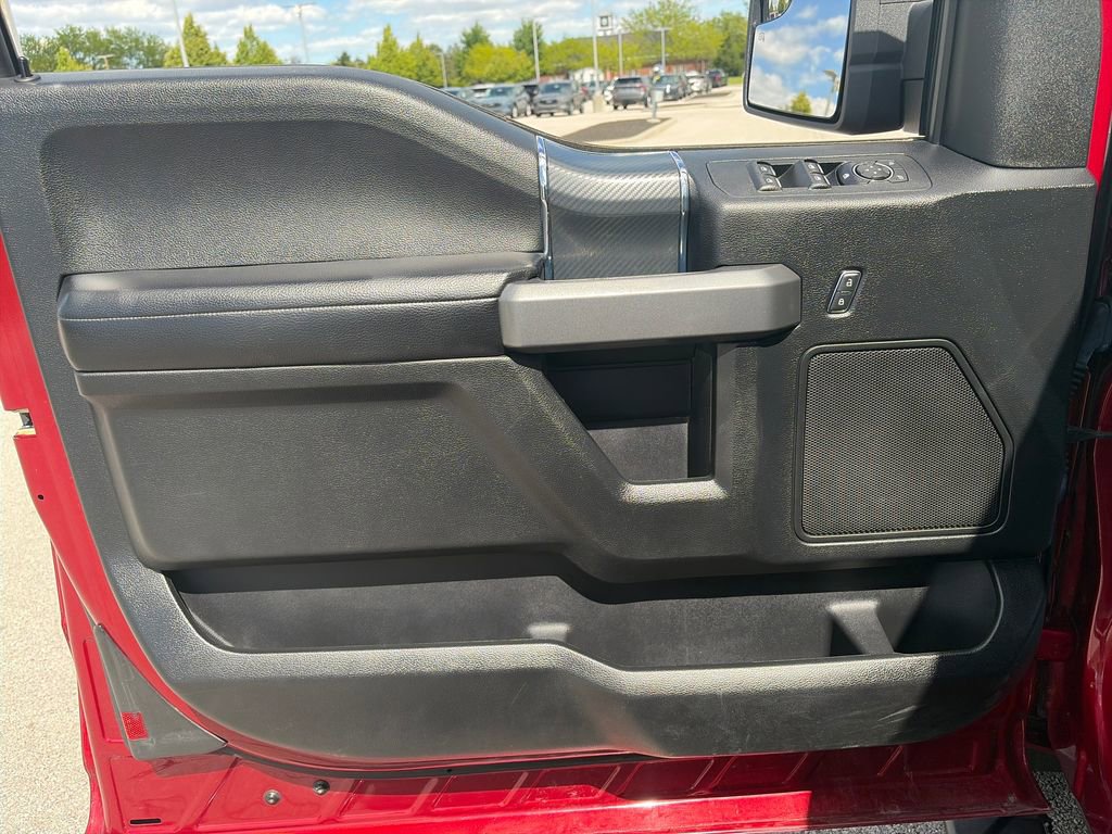 Used 2018 Ford F150 XLT w/ Equipment Group 302A Luxury AWD/4WD image 15