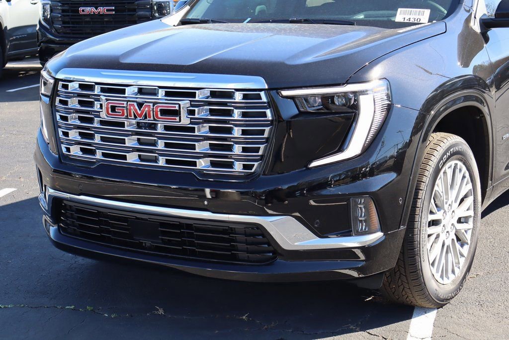 New 2026 GMC Acadia Denali w/ Super Cruise Package image 4