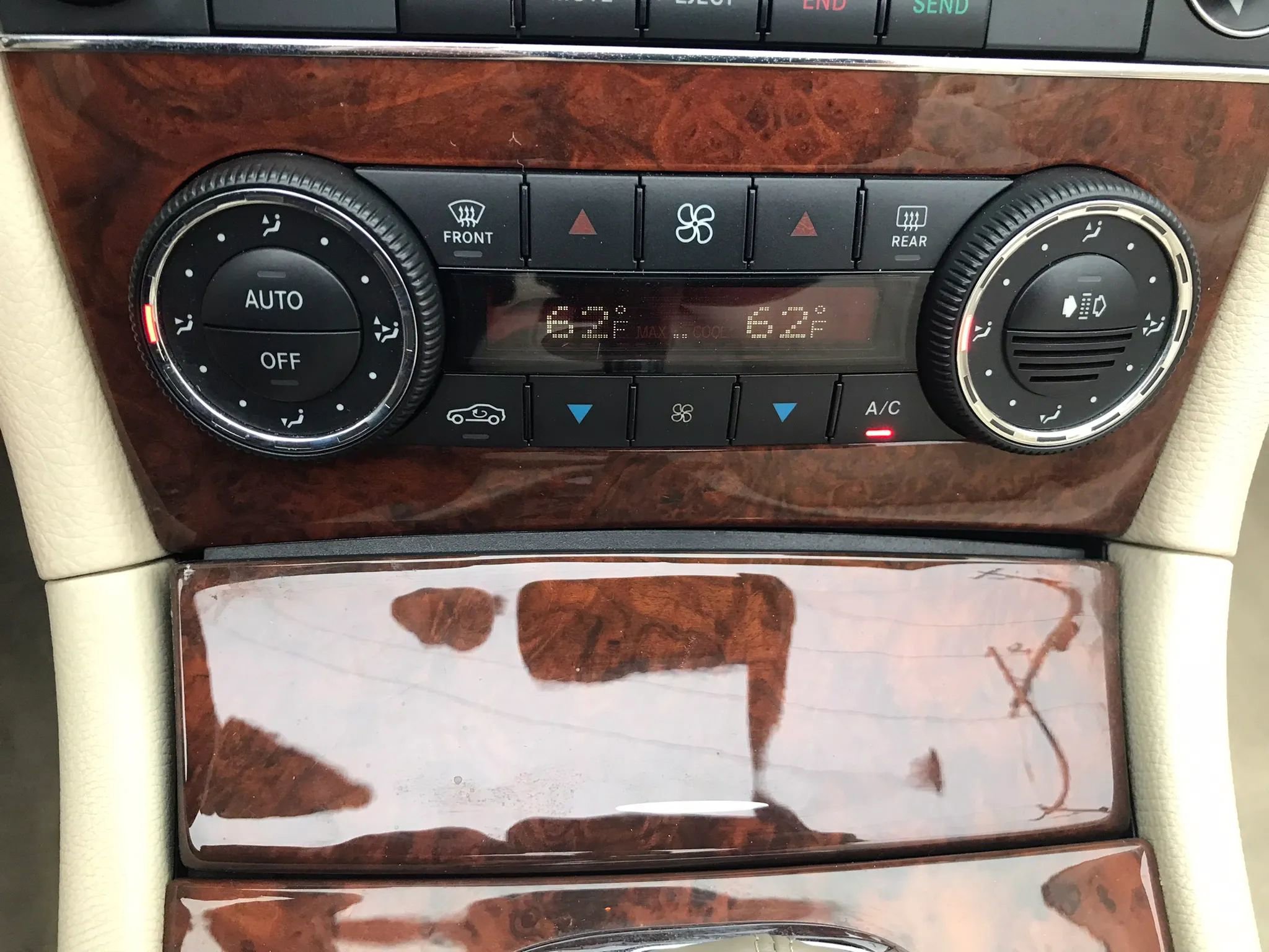 Used 2009 Mercedes-Benz CLK 350 Cabriolet image 31