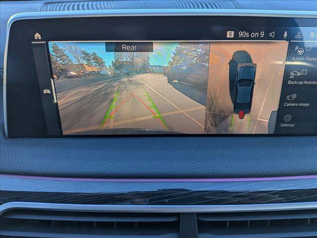 Used 2020 BMW 750i xDrive w/ M Sport Package image 13