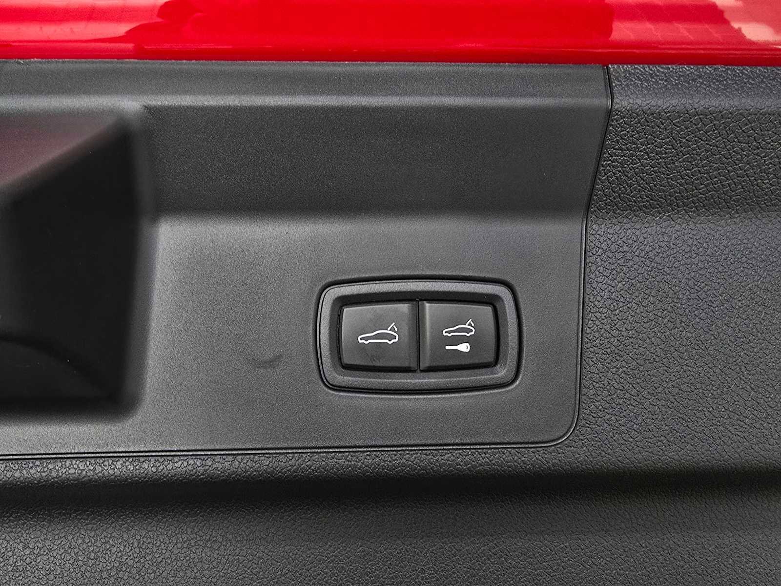 New 2025 Porsche Panamera 4 image 19