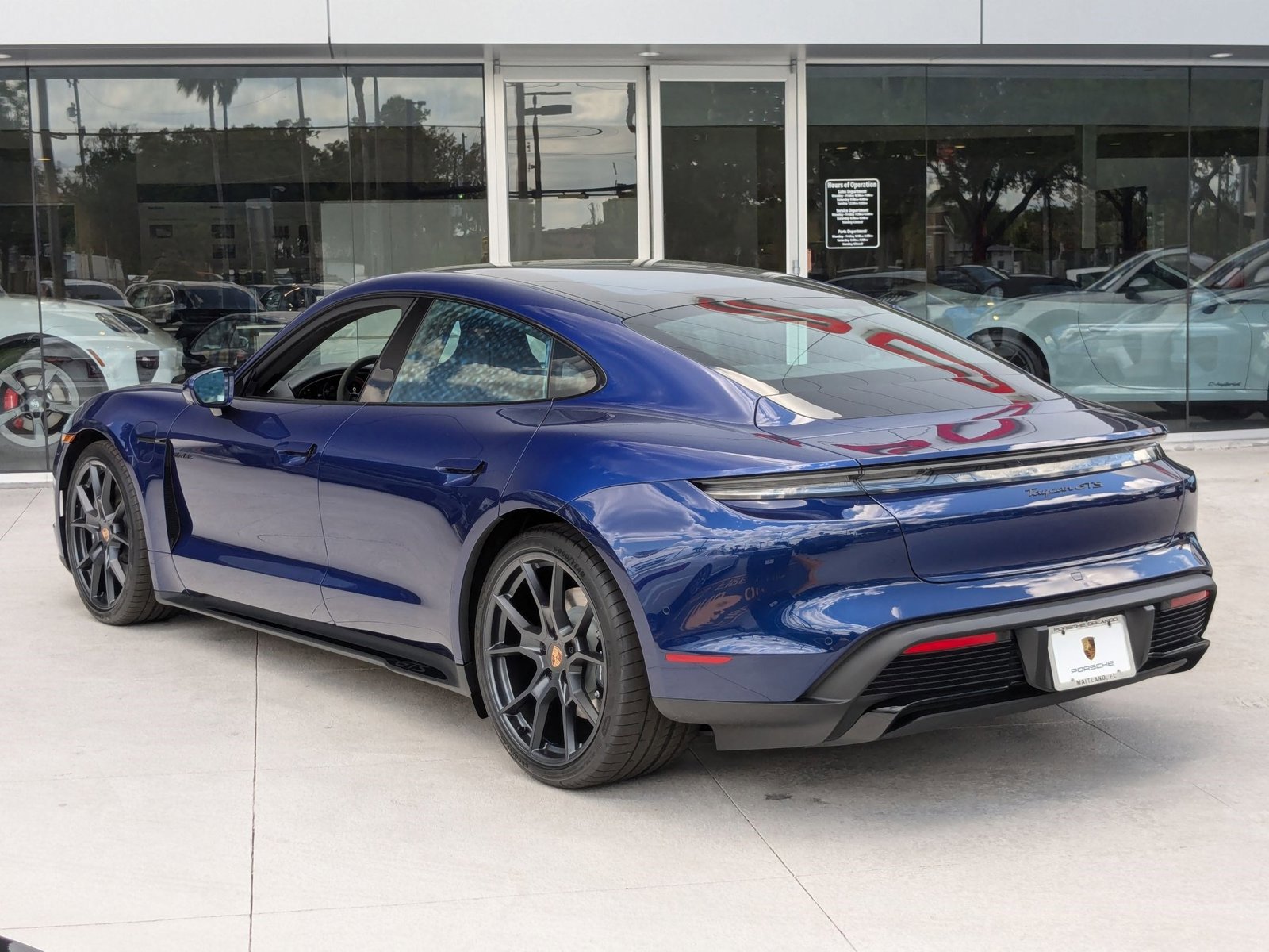 New 2025 Porsche Taycan GTS image 3