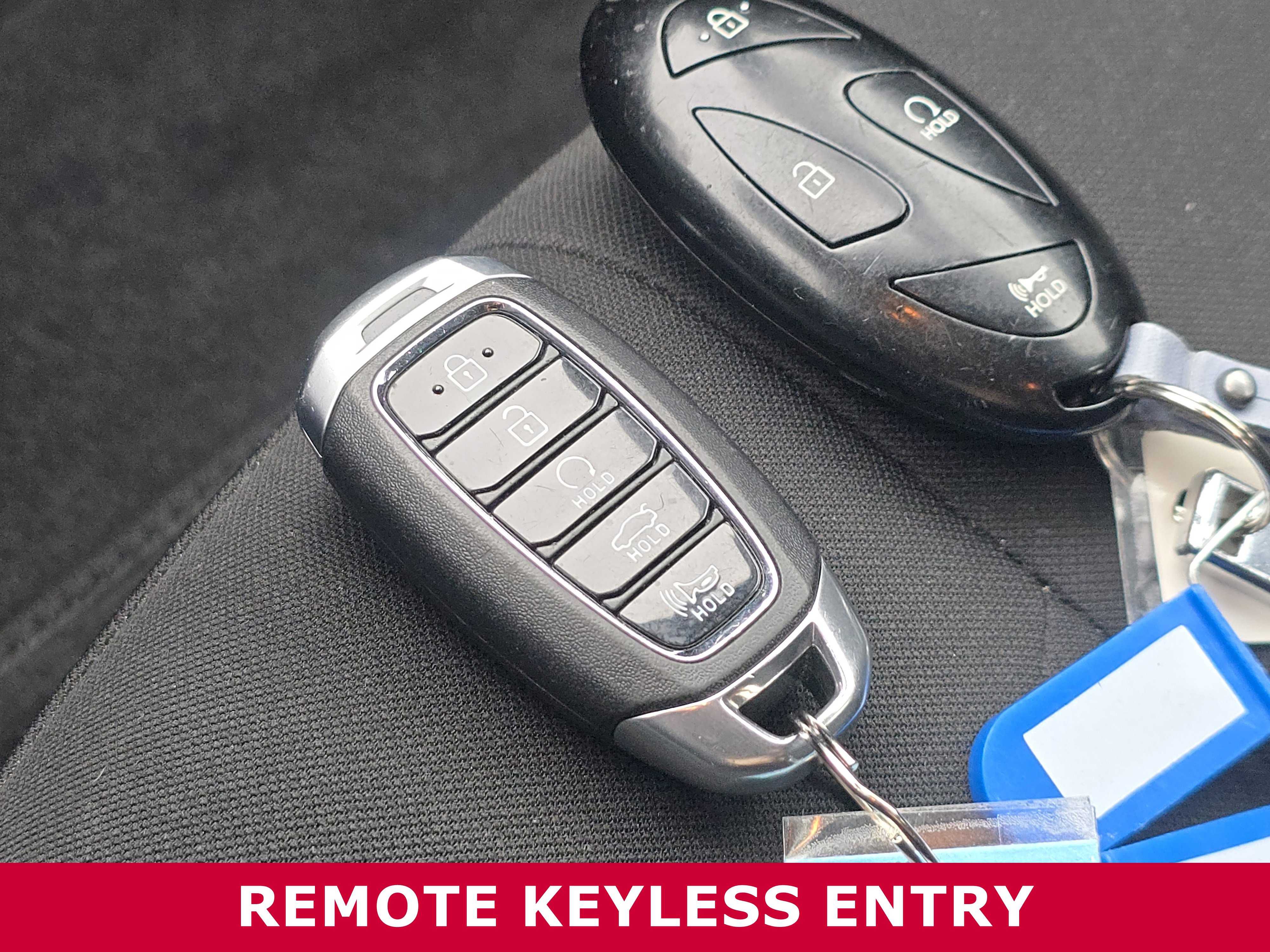 Used 2023 Hyundai Elantra Blue image 31