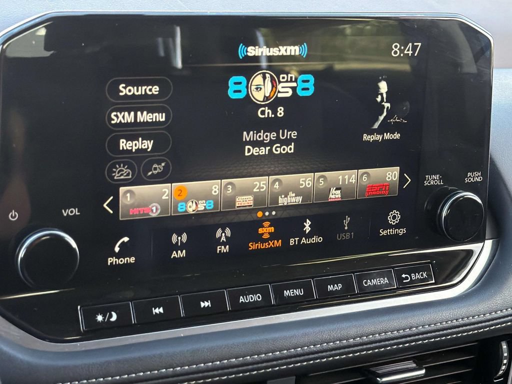 Used 2023 Nissan Rogue Platinum w/ Platinum Premium Package FWD image 15