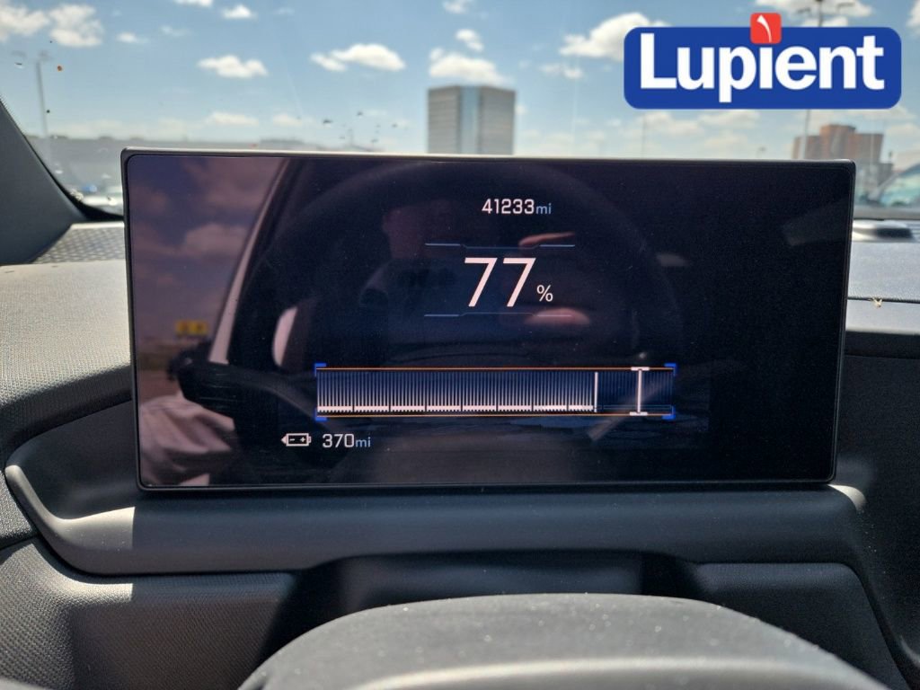 Used 2024 Chevrolet Silverado EV W/T AWD/4WD image 18