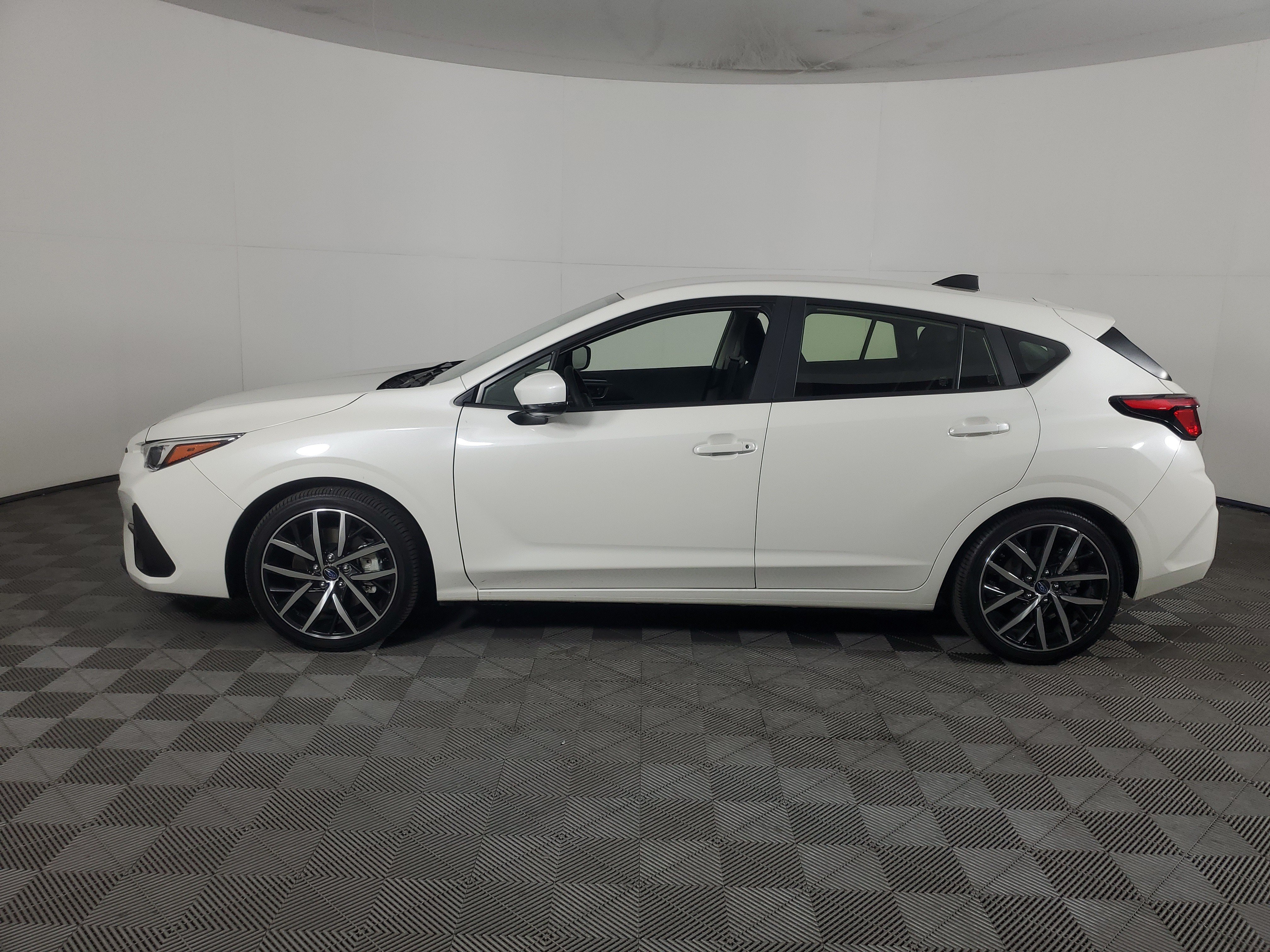 Used 2026 Subaru Impreza 2.0i Sport AWD/4WD image 7