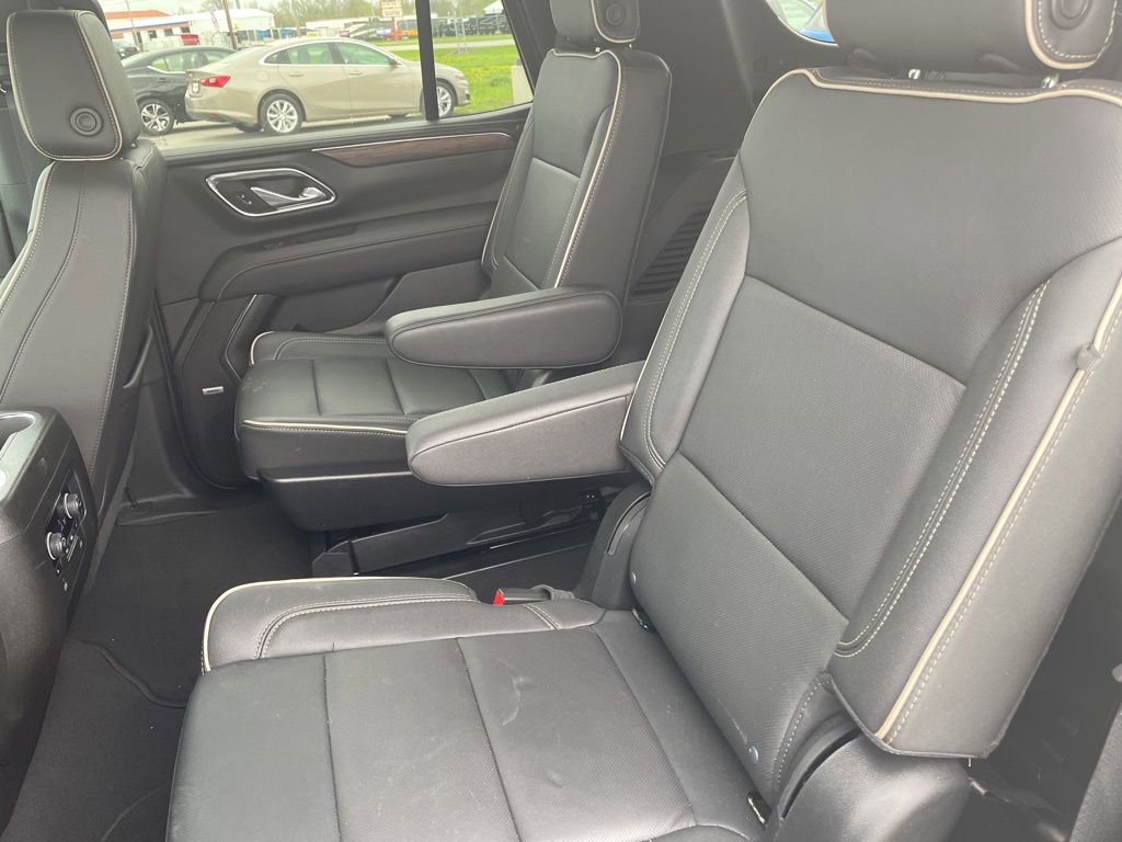 Used 2024 Chevrolet Tahoe Premier AWD/4WD image 31