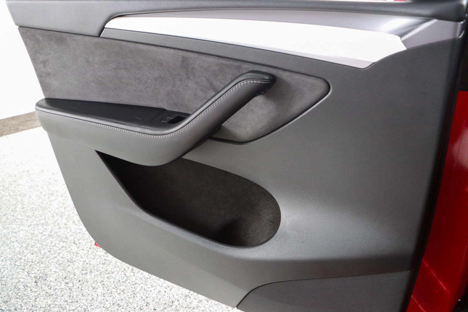 Used 2023 Tesla Model Y AWD image 19