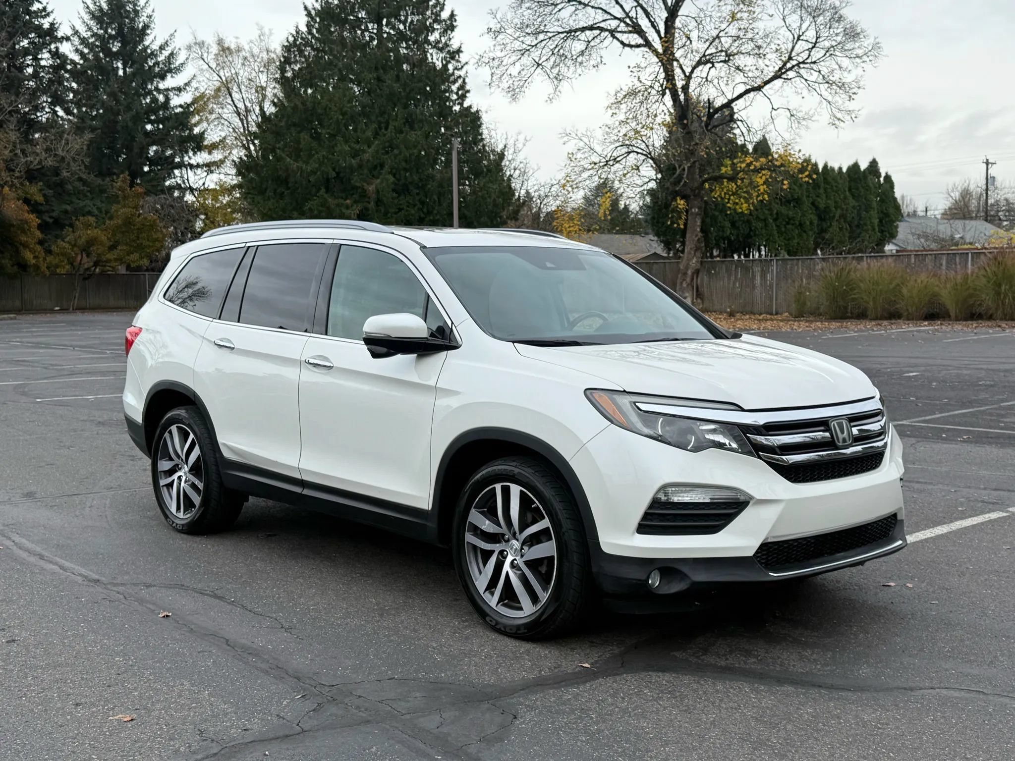 Used 2016 Honda Pilot Touring image 8