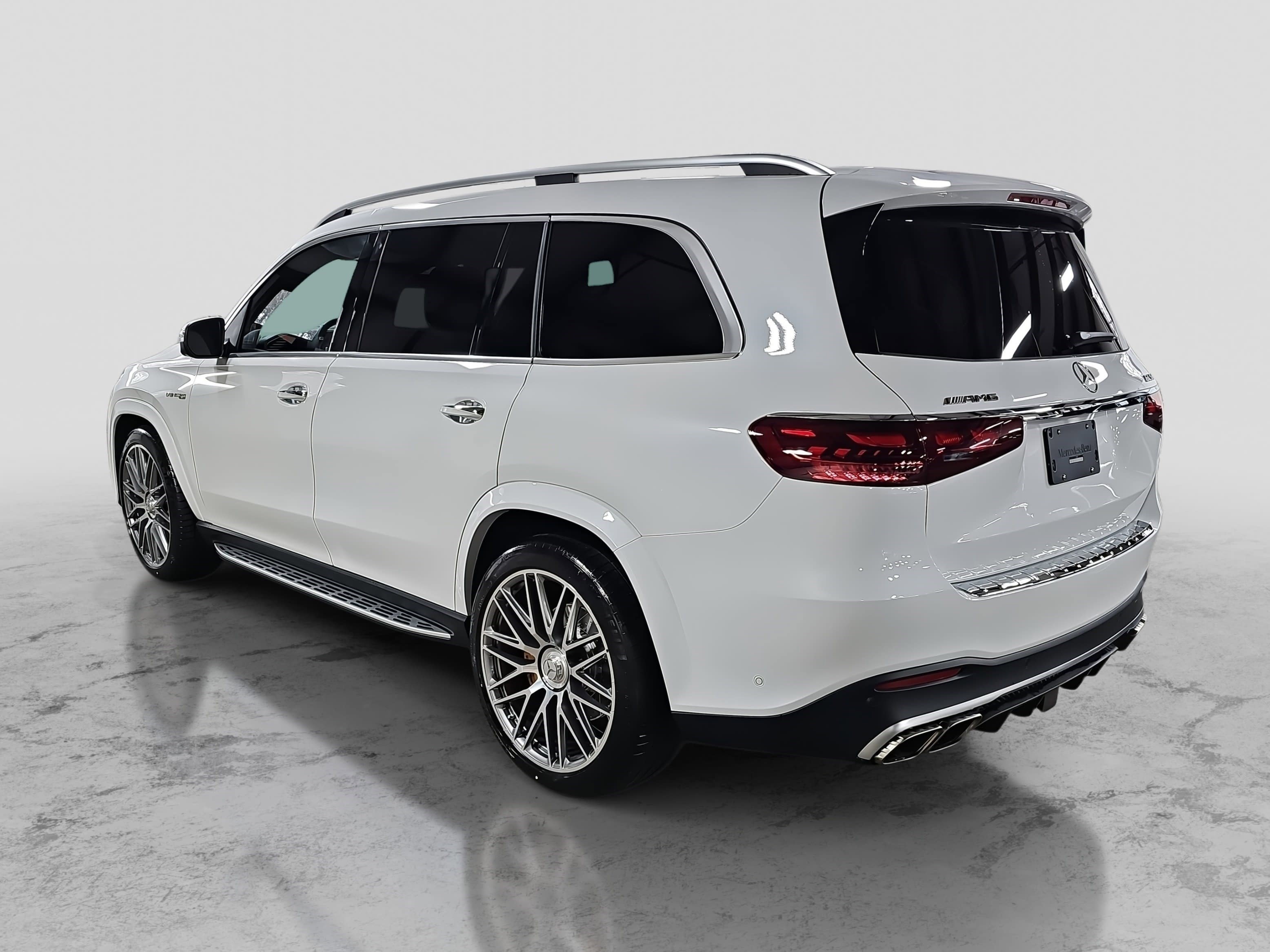 New 2026 Mercedes-Benz GLS 63 AMG 4MATIC image 7