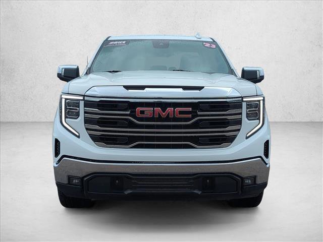 Used 2023 GMC Sierra 1500 SLT AWD/4WD image 2