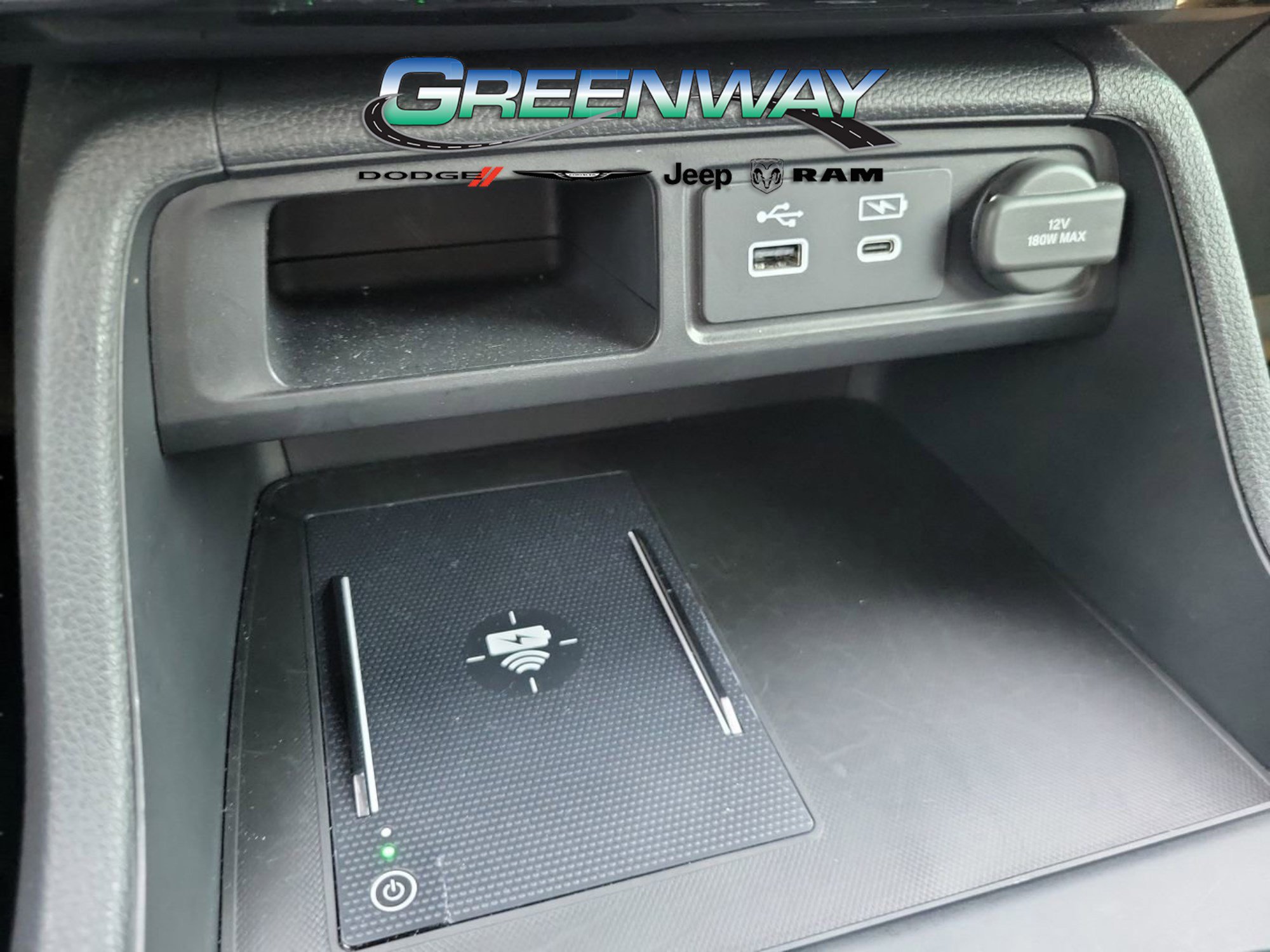 Used 2024 Honda Pilot TrailSport image 24