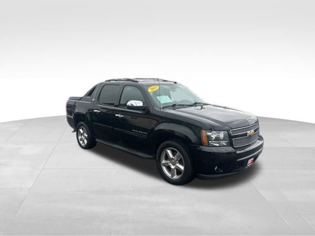 Used 2013 Chevrolet Avalanche LT w/ All-Star Edition image 20