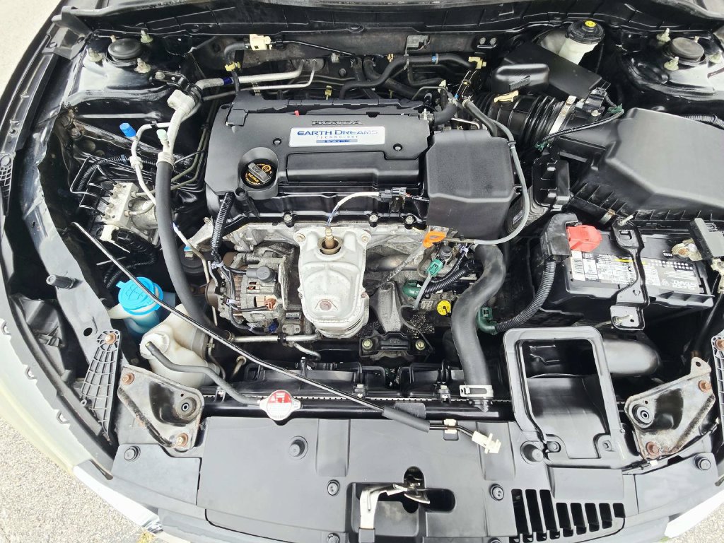 Used 2014 Honda Accord LX image 16