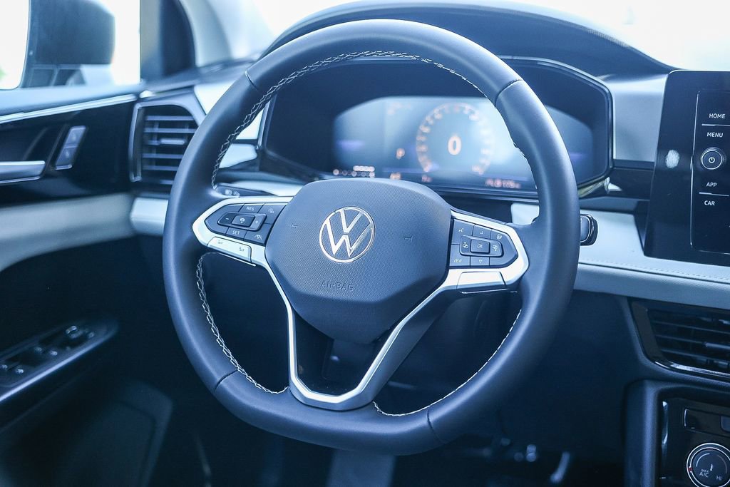 New 2025 Volkswagen Taos S image 23