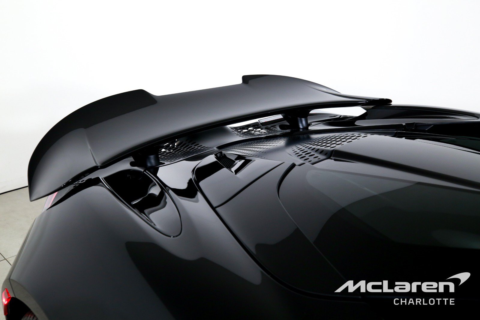 New 2026 McLaren 750S Spider RWD image 30