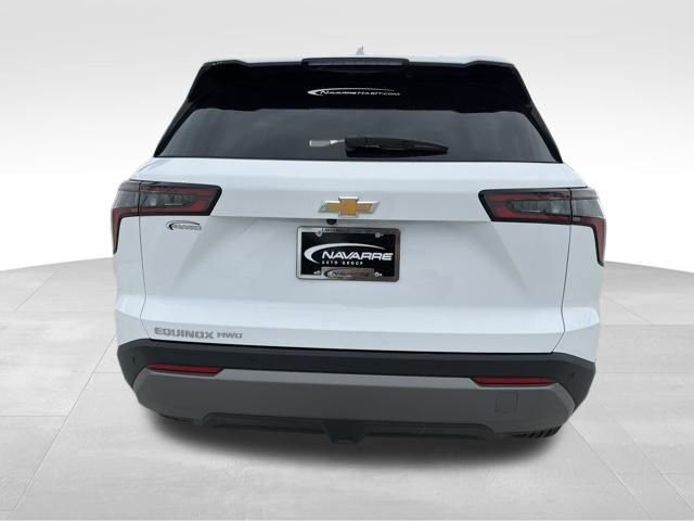 New 2026 Chevrolet Equinox LT w/ Convenience Package II AWD/4WD image 8