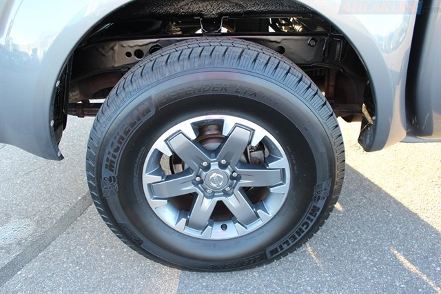 Used 2020 Nissan Frontier PRO-4X w/ Pro-4x Utility Package image 39