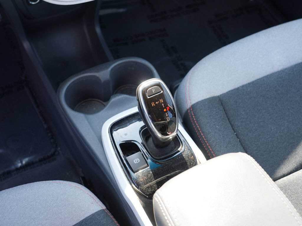 Used 2018 Chevrolet Bolt LT FWD image 24