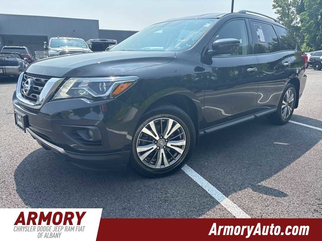Used 2020 Nissan Pathfinder SL
