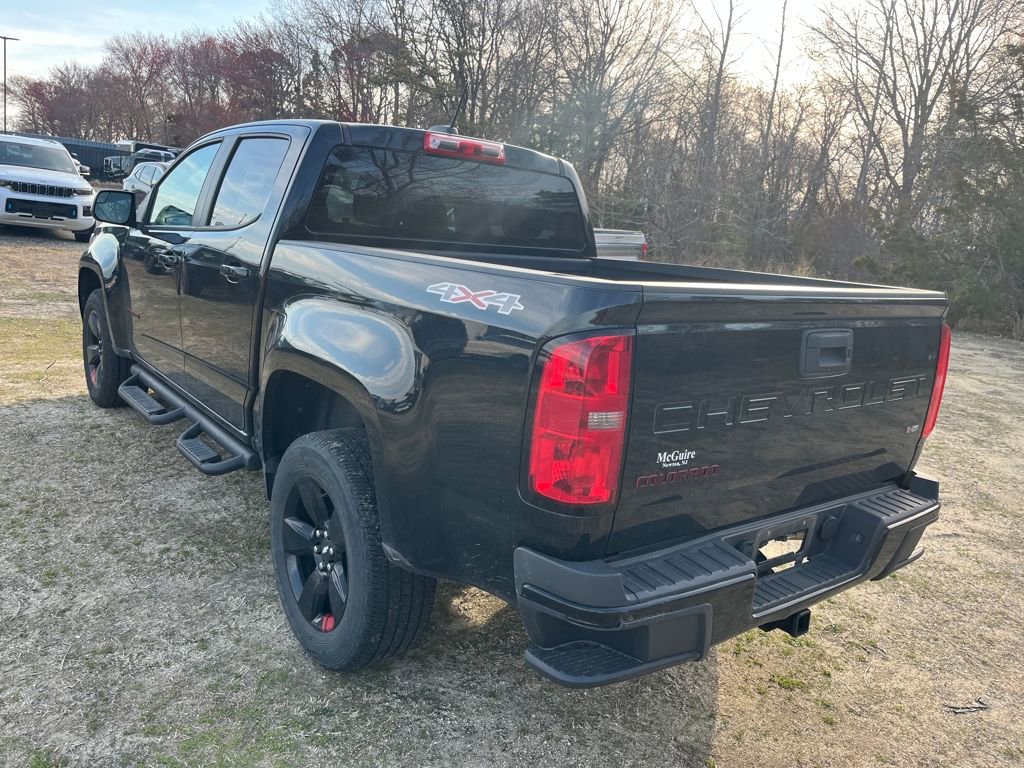 Used 2021 Chevrolet Colorado LT w/ Redline Special Edition image 8