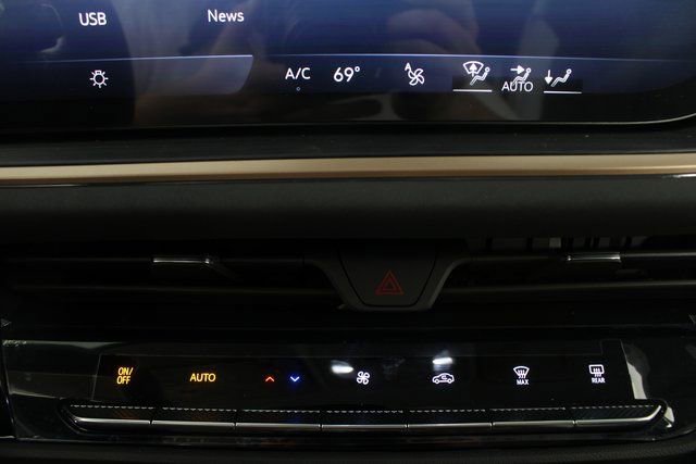 New 2026 Buick Envision Sport Touring image 7